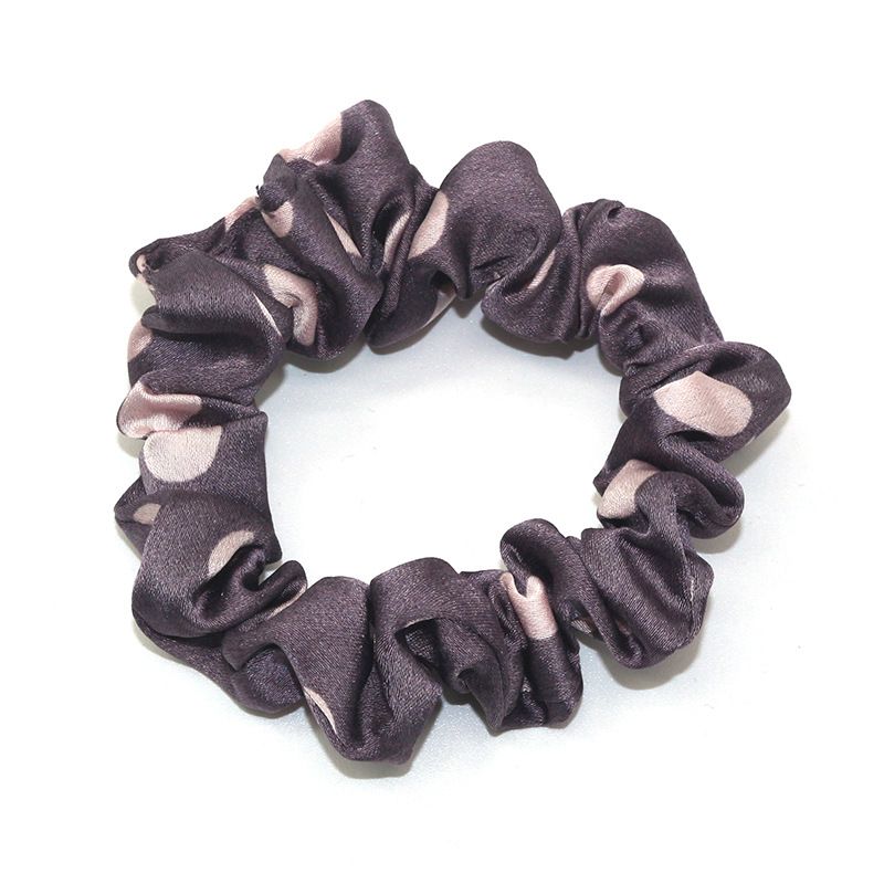 Wholesale of cross-border fashion and creative polka dot hair bands, European and American large intestine bands, fabric hair accessories and headbands from manufacturers Specification image
