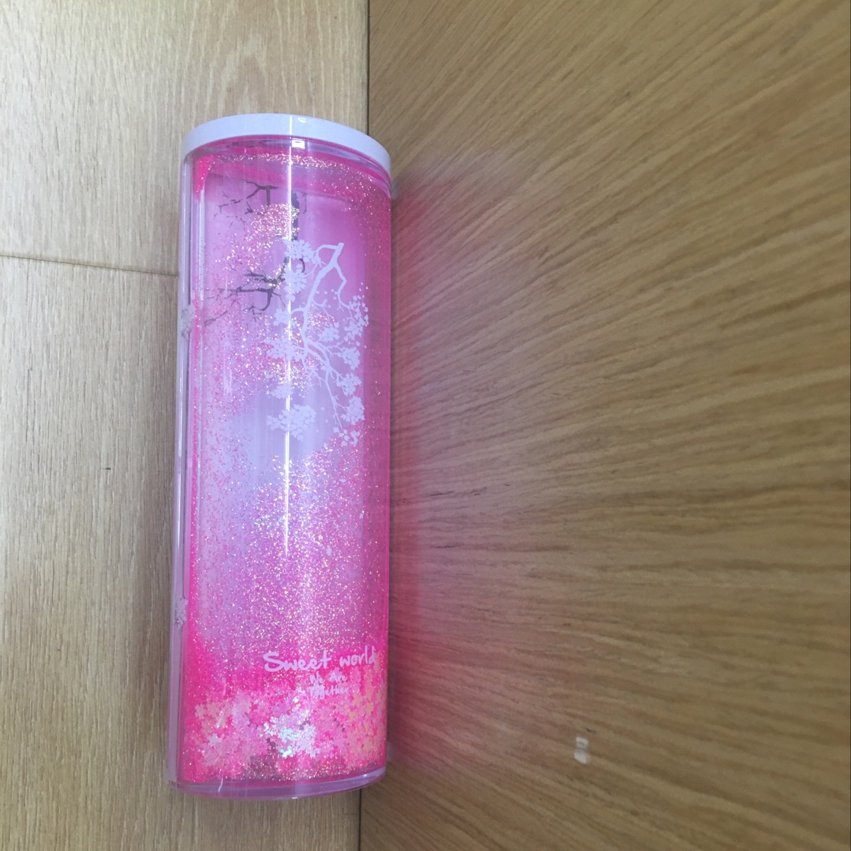 文具盒产品图