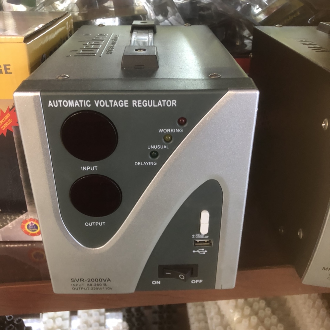 2000W稳压器带USB-80-260V
