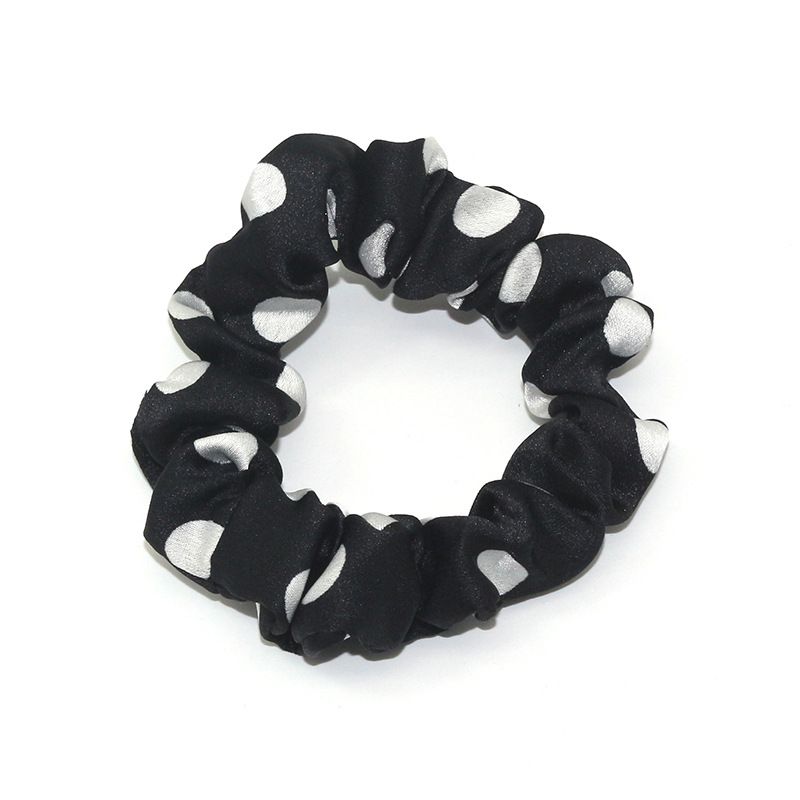 Wholesale of cross-border fashion and creative polka dot hair bands, European and American large intestine bands, fabric hair accessories and headbands from manufacturers detail image 3