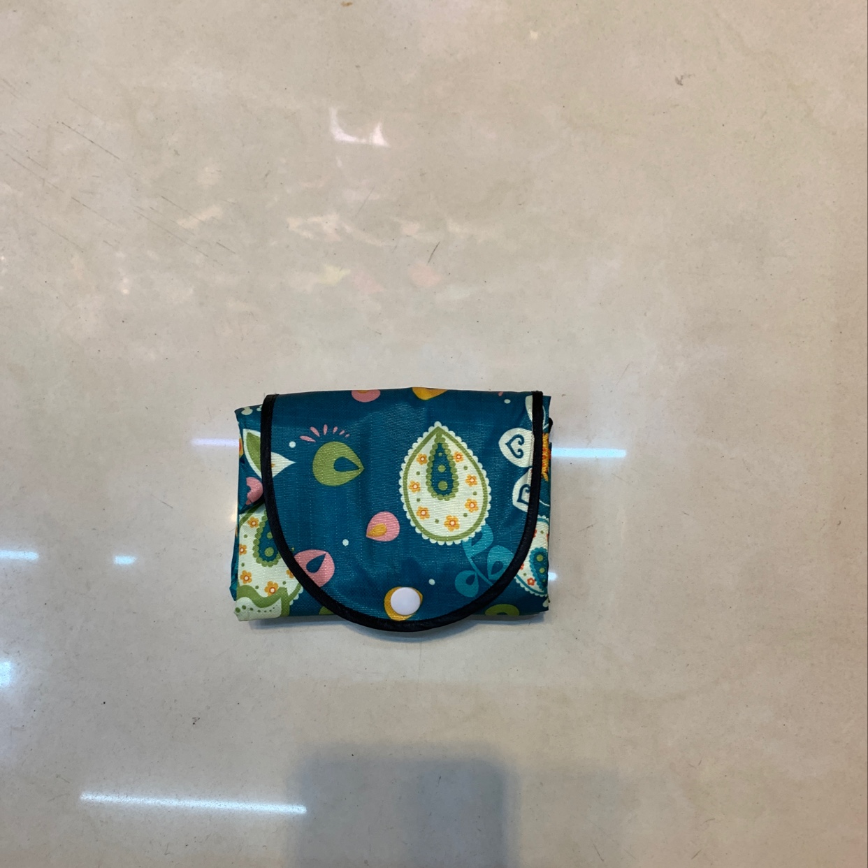 Shopping bag 24