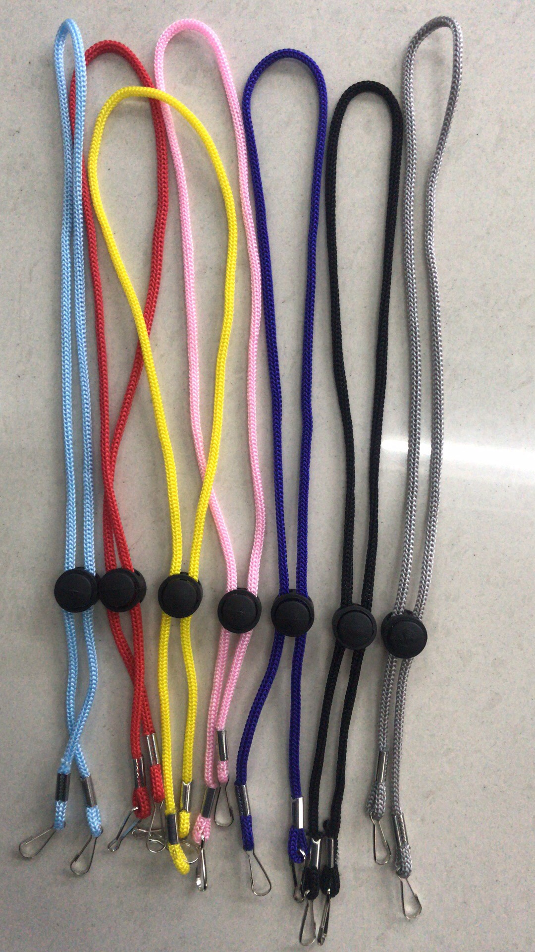 防风绳挂扣细节图