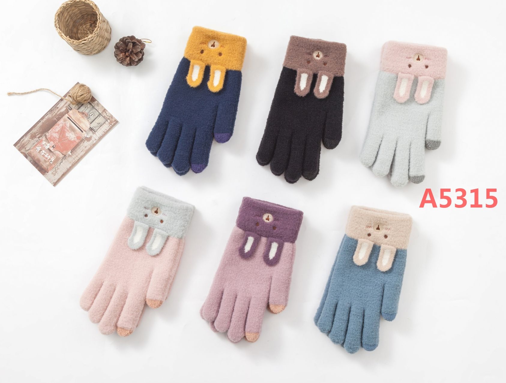 Yiwu Selection little rabbit lady five fingers /37511