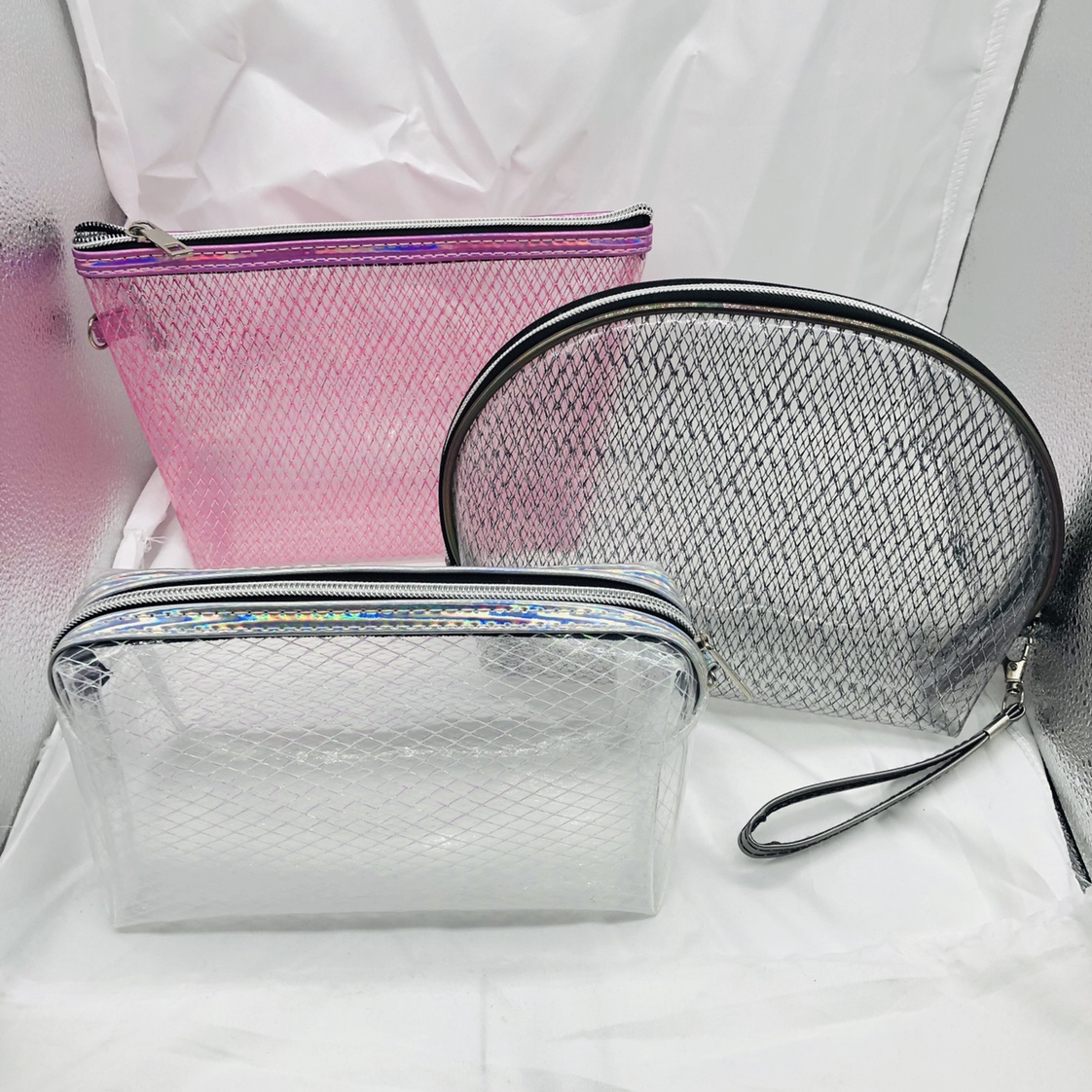 Clip mesh transparent cosmetic bag thumbnail
