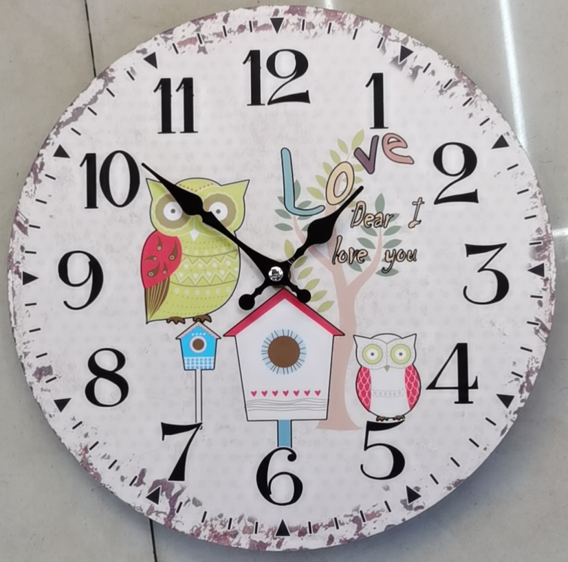 Wall clock animal