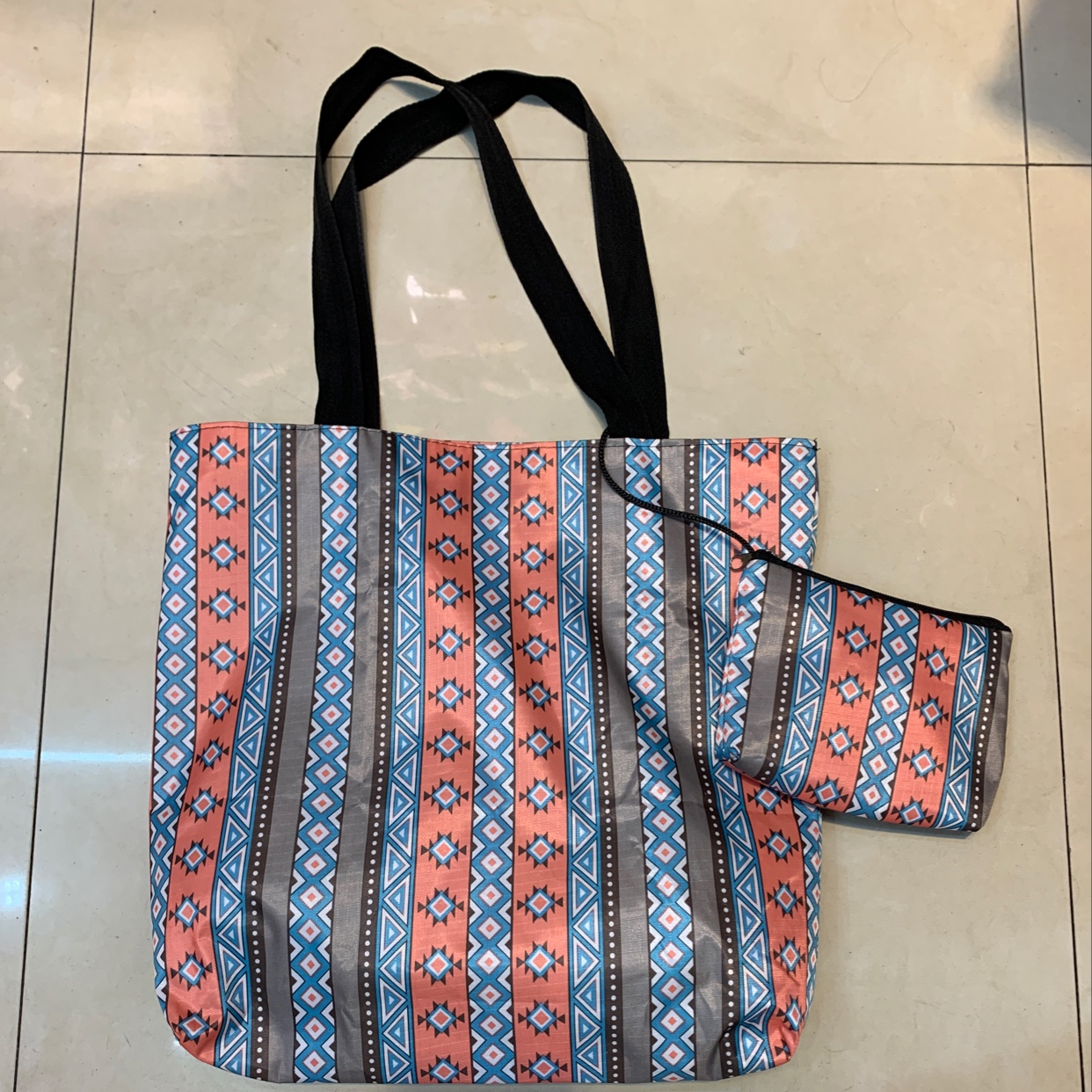 Shopping bag size 4