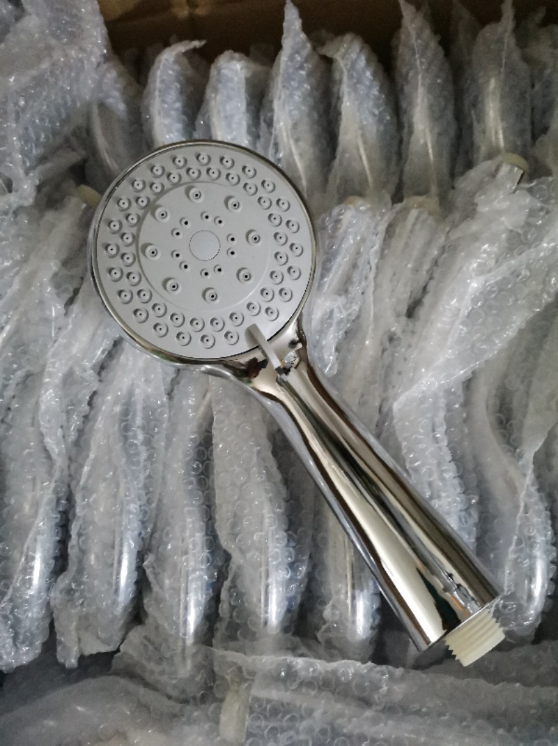 Xiamen multi-functional five-speed handheld shower head, Xiamen shower head, circular electroplated shower head details Picture