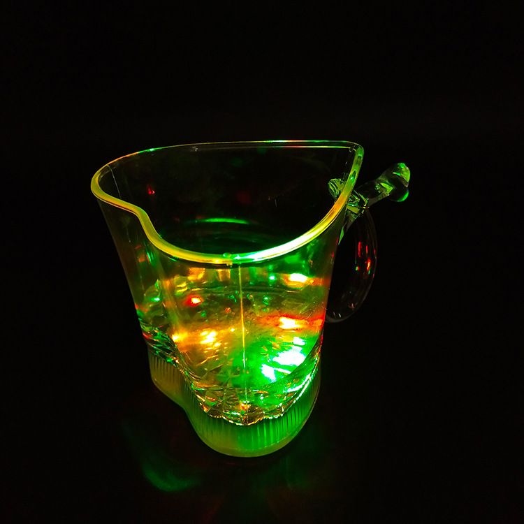 Factory direct sales creative heart cup bar clear hot selling money Application Scenario