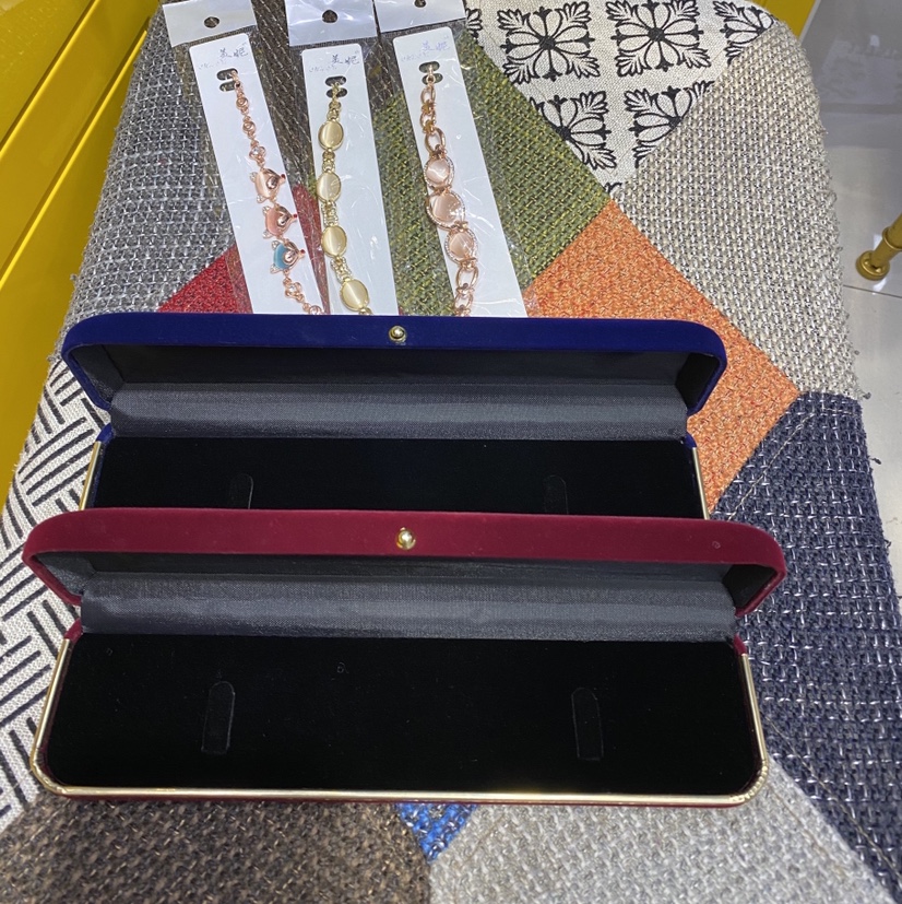 2020 new hot style long chain box pearl necklace box thumbnail