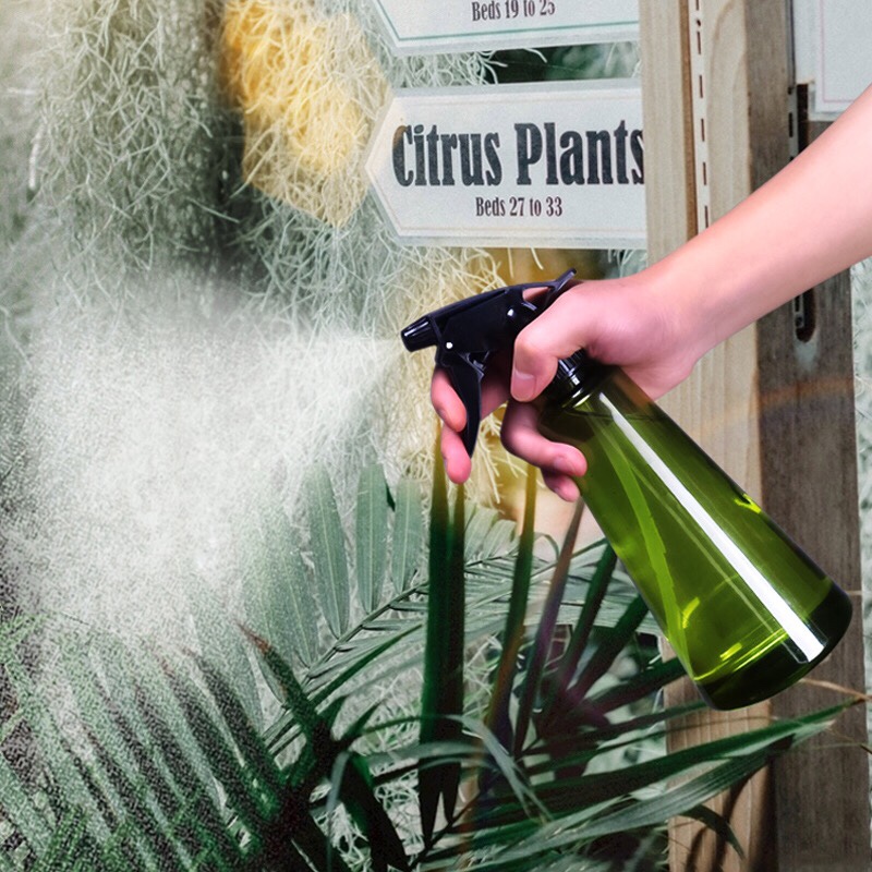 浇花喷壶喷雾瓶园艺家用可调式喷头喷雾器水小型压力消毒喷壶浇水白底实物图