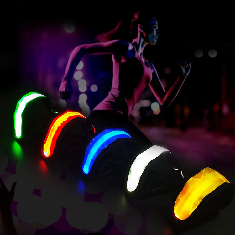 发光手臂带 LED反光跑步装备 安全闪光手臂带户外用品产品图
