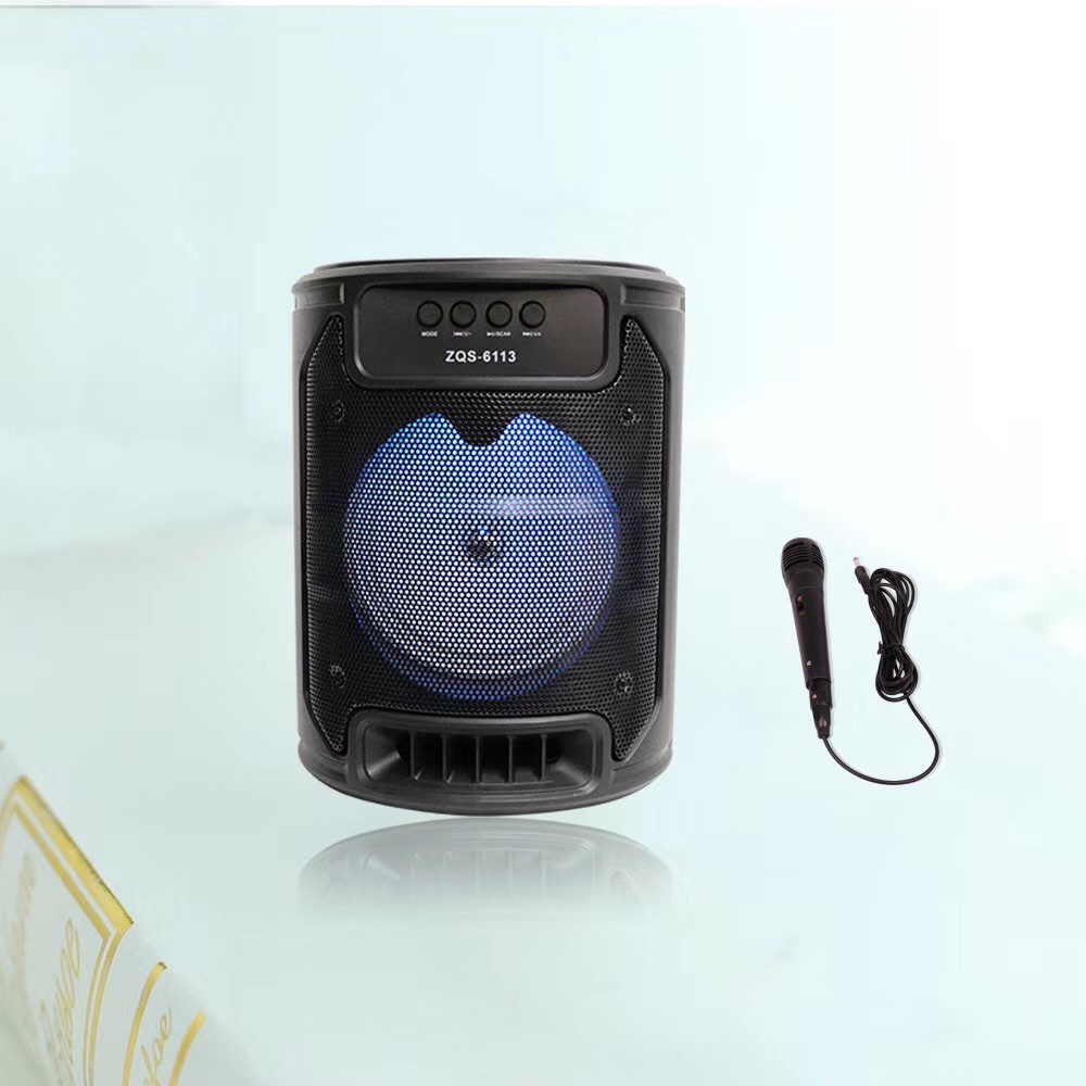 专业音响实物图