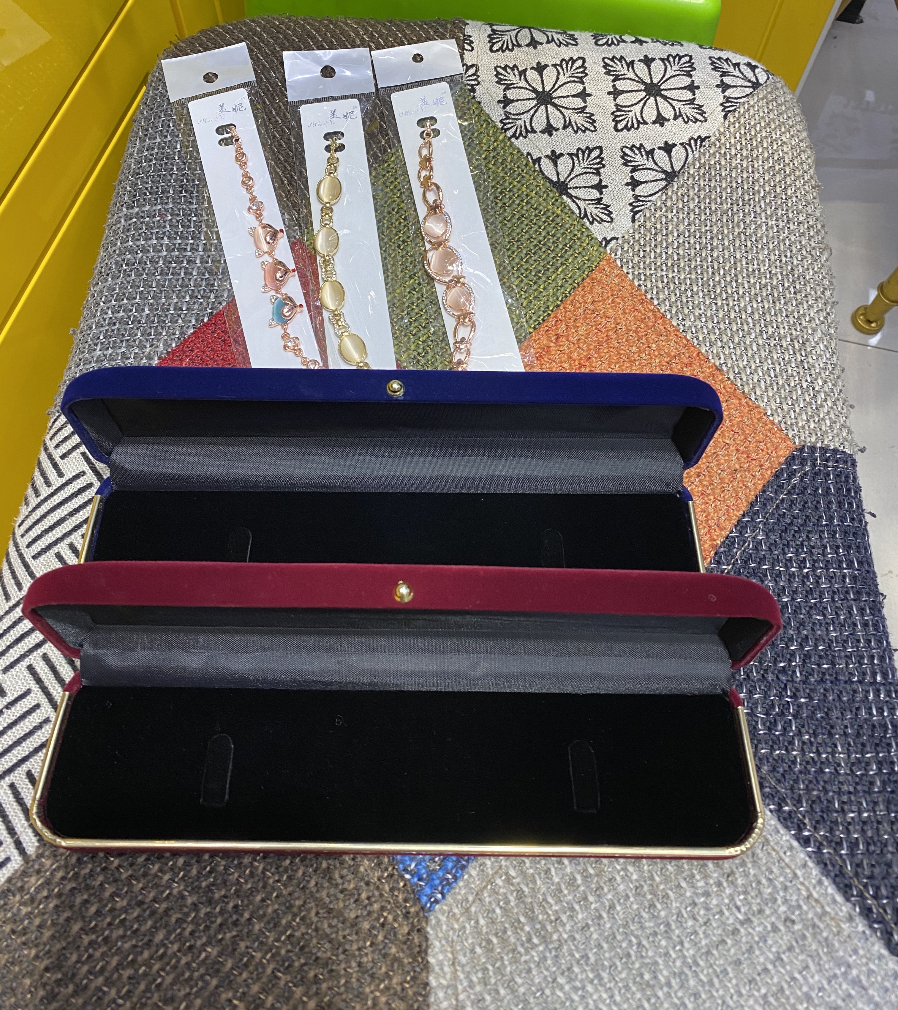 首饰盒绒布包/饰品盒/高档细节图