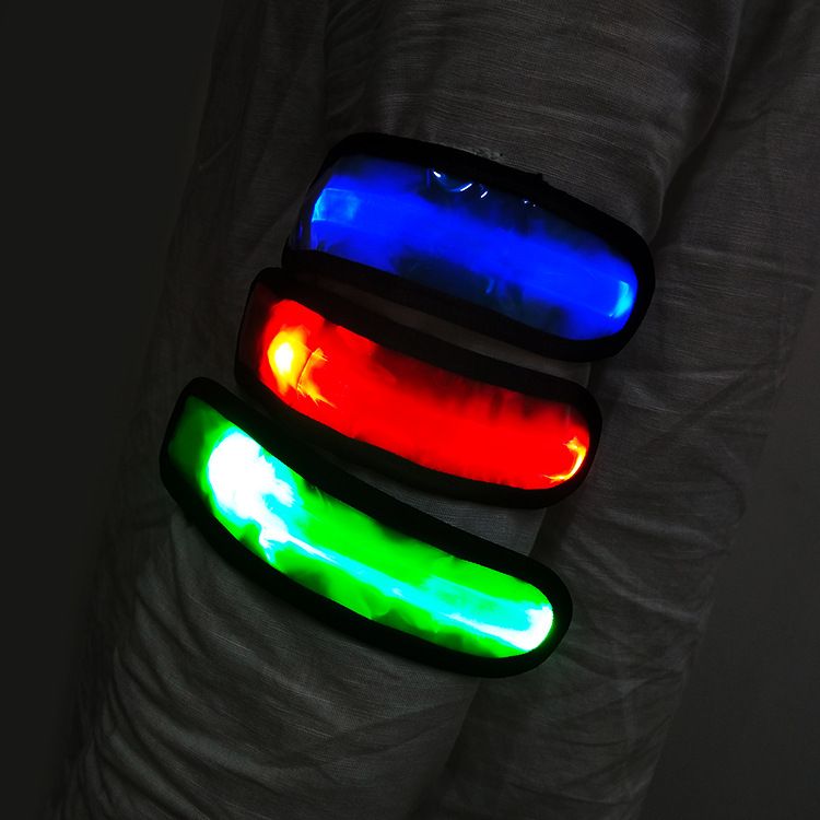 发光手臂带 LED反光跑步装备 安全闪光手臂带户外用品详情图10