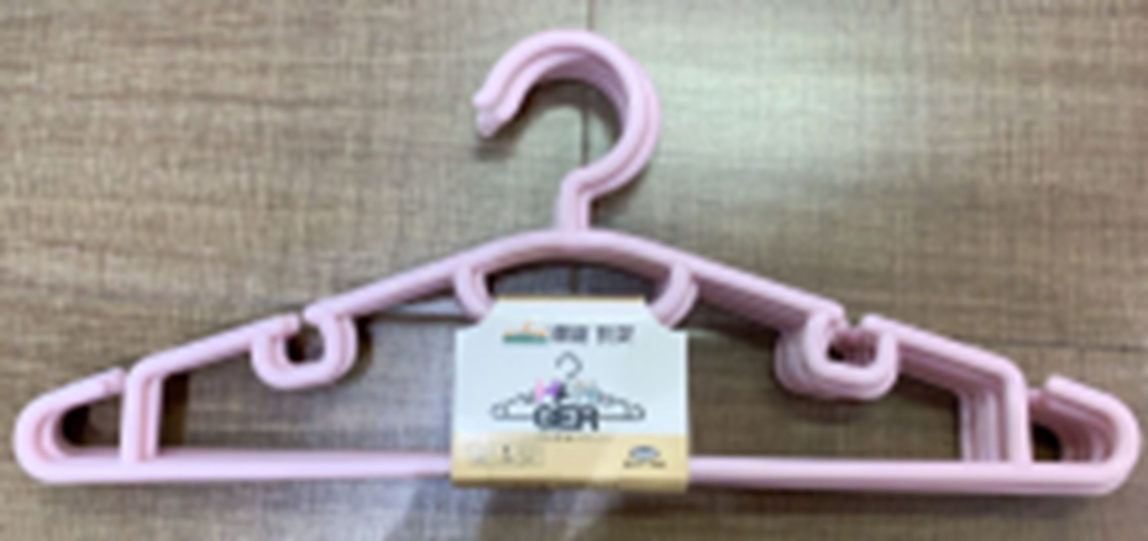 Yiwuhao plastic hanger LT-1020/36028