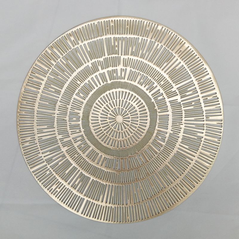 Simple Solid Color European Circular Pvc Hollow Hot Stamping Placemat Hotel Heat Insulation Non-Slip Coffee Coaster Steak Tray Mat undefined
