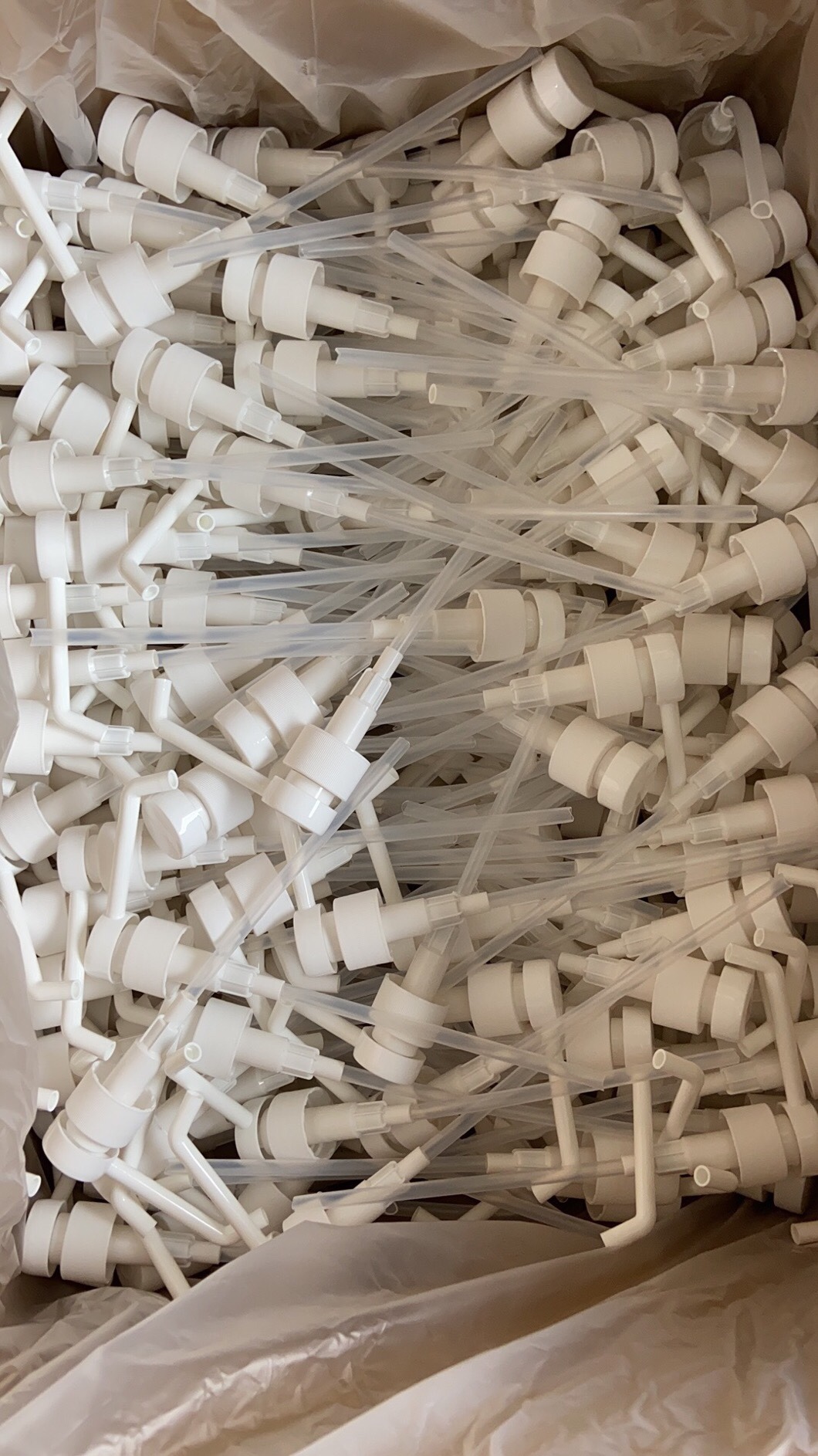 28牙洗手液喷头 长柄医院免洗消毒液喷头 喷雾头 28牙长嘴喷雾泵002详情6