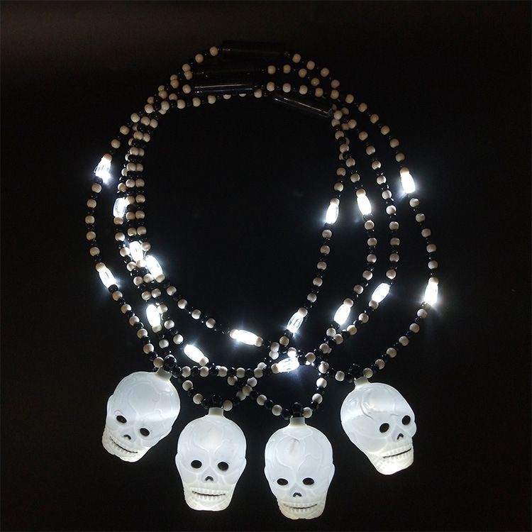 Halloween jewelry creative LED skull beads chain European and American best-selling white ghost LED flash necklace