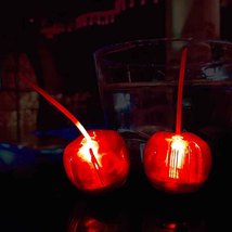 供应LED发光 仿真 樱桃冰块 酒吧气氛浪漫装饰樱桃冰块