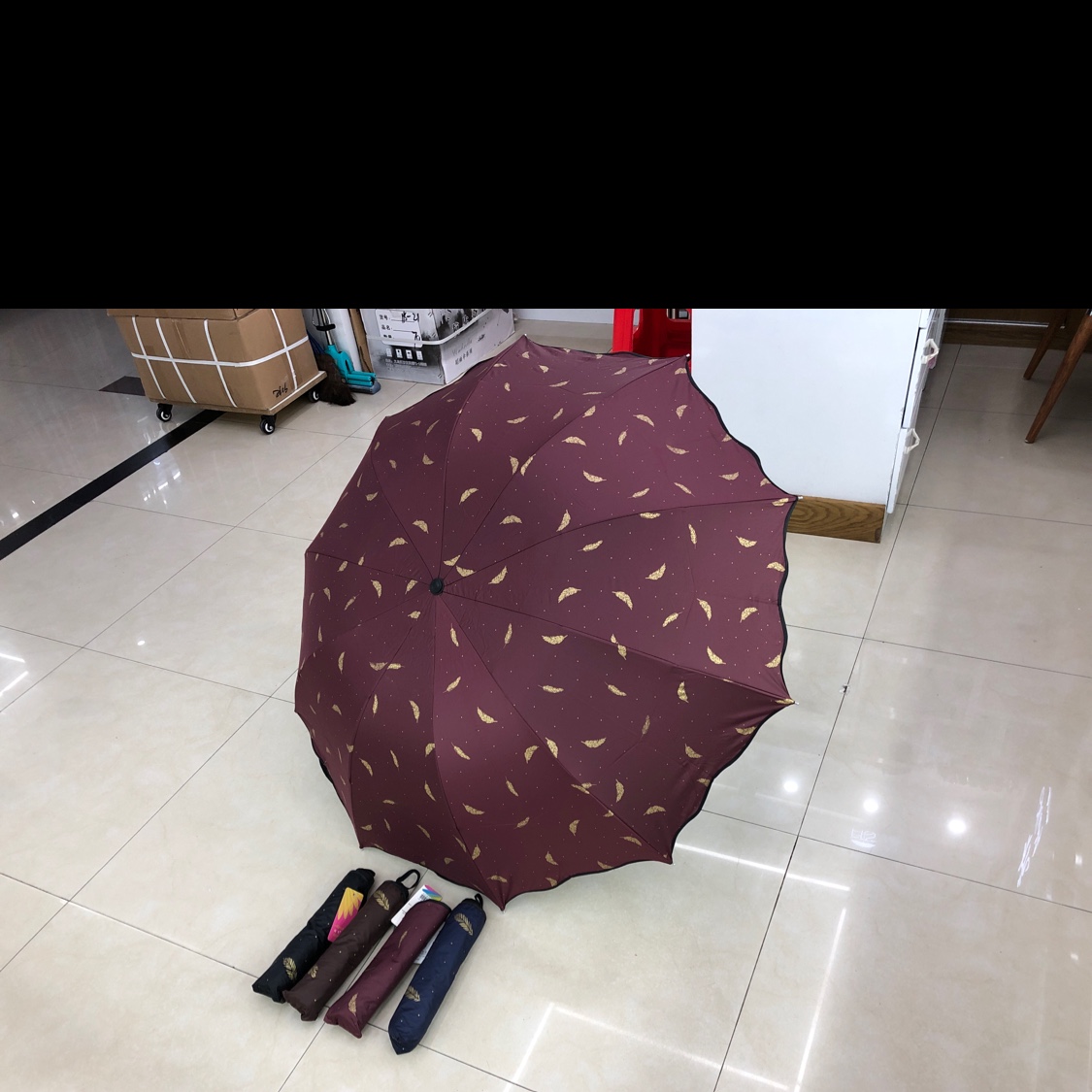 65公分黑胶羽毛细节图