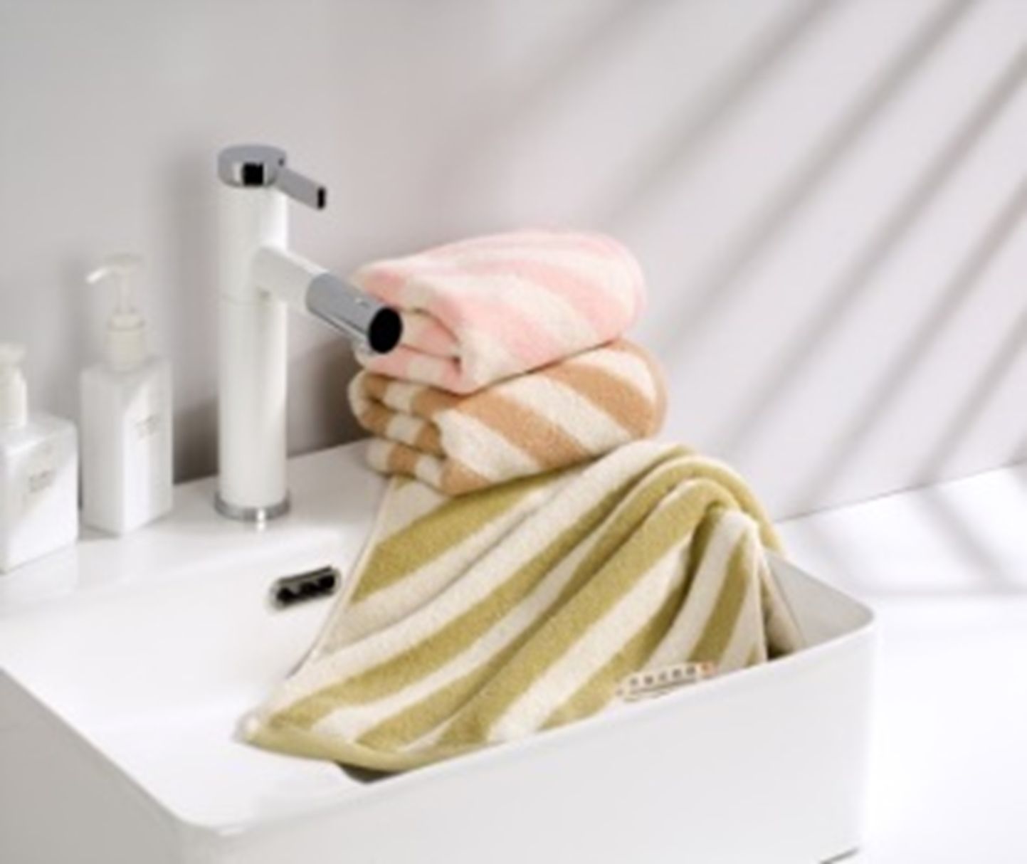 Yiwu Selection Jie Li Ya Jian color towel /42313 full figure