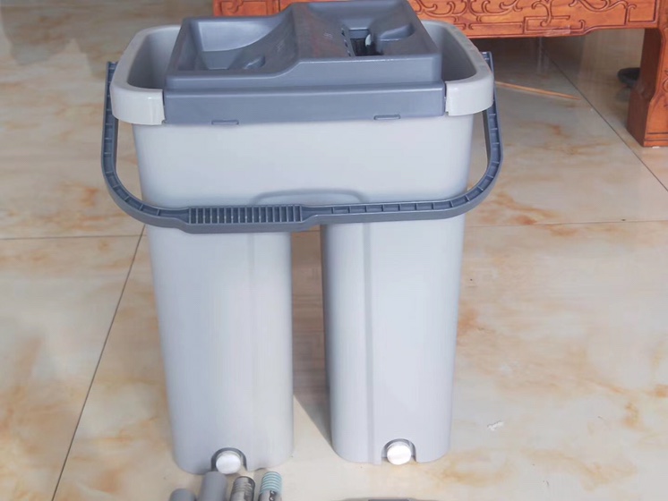 Large size, with bucket scraper, no hand washing mops