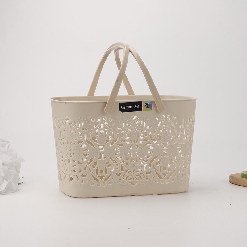 收纳盒/手办/鸡蛋塑料盒/餐具收纳盒/透明半圆球产品图