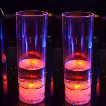 LED发光杯 LED七彩果汁杯 新奇特创意产品 发光透明