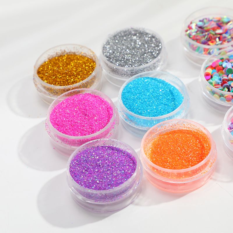 6 Sets Powder Eyeshadow Nail Fine Glitter Powder Gradient Color Laser Powder Glitter Powder Small Glitter Eye Makeup Glitter Stage Makeup Item Picture