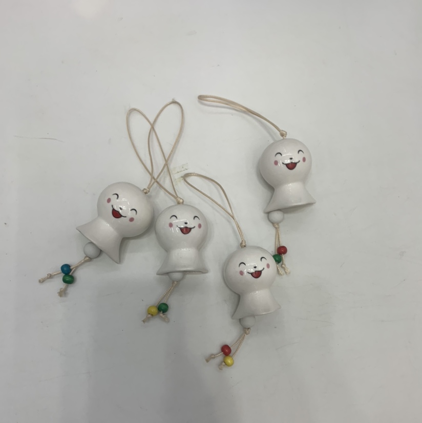 国潮精美陶瓷风铃挂件卡通风铃挂件造型别致    