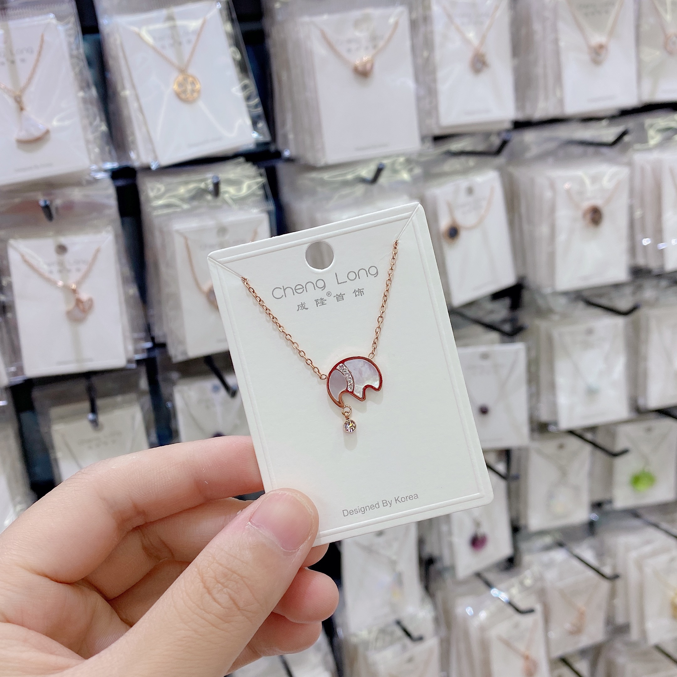 Chenglong Jewelry Titanium Steel Moon Necklace does not fade C0853-47.5 details Picture