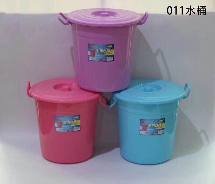 塑料桶2