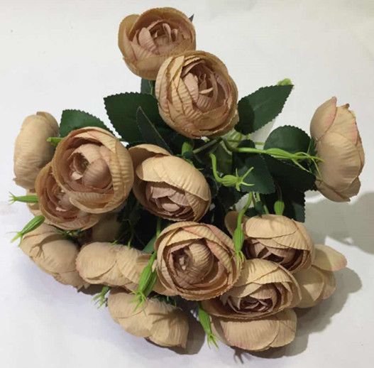 Xiange Flower Art Simulation Flower Wedding Wall Flower Collocation Manufacturers Direct Plastic Green Plant Decoration 18 Head Small Round Rose Item Picture