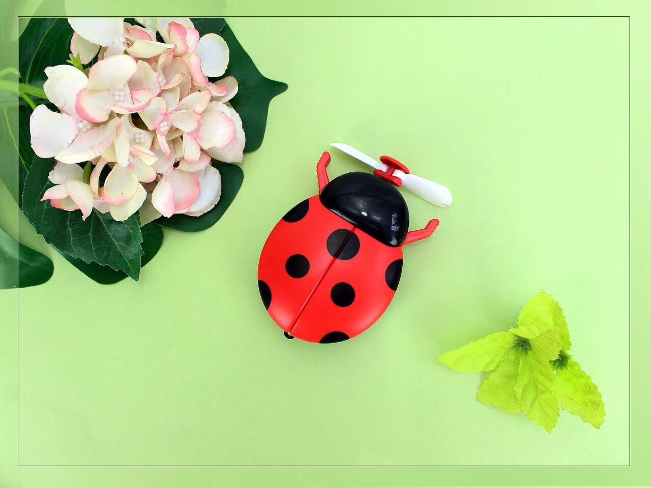 Seven-spotted ladybug small fan undefined