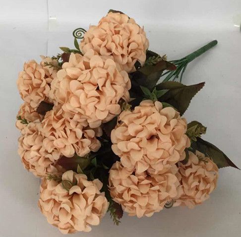 Xiange Flower Art Simulation Flower Wedding Wall Flower Collocation Manufacturers Direct Plastic Green Plant Decoration 12 Head Chrysanthemum Application Scenario