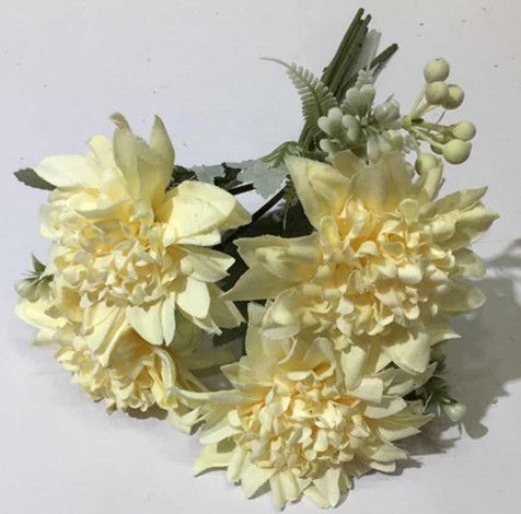 Xiange Flower Art Simulation Flower Wedding Wall Flower Collocation Manufacturers Direct Plastic Green Plant Decoration 7 Head Purple Gold Flower Application Scenario