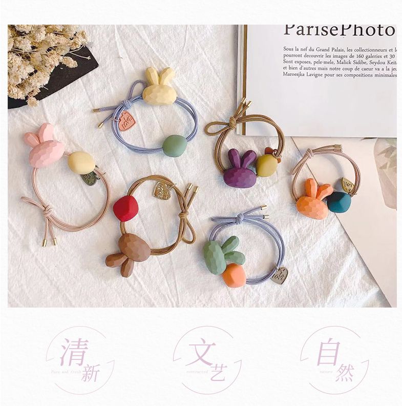 Yiwu quality Fresh Acrylic hair Tie CMfs006 Cute rabbit hair band, Douyin Hit, the same style as Internet celebrities, high-end and elegant hair tie 4/ clip detail image 3
