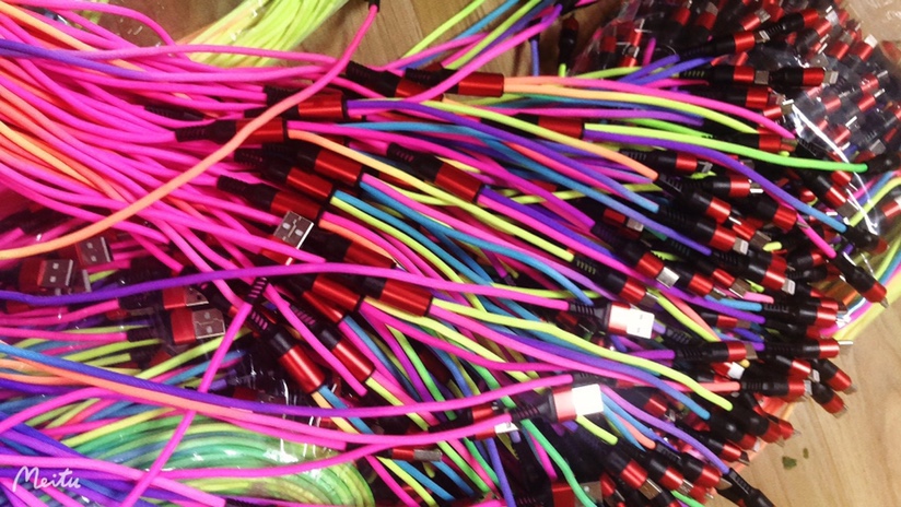 Arrastrar tres cables arco iris 🌈 cables datos arrastrar tres cables datos apple samsung huawei