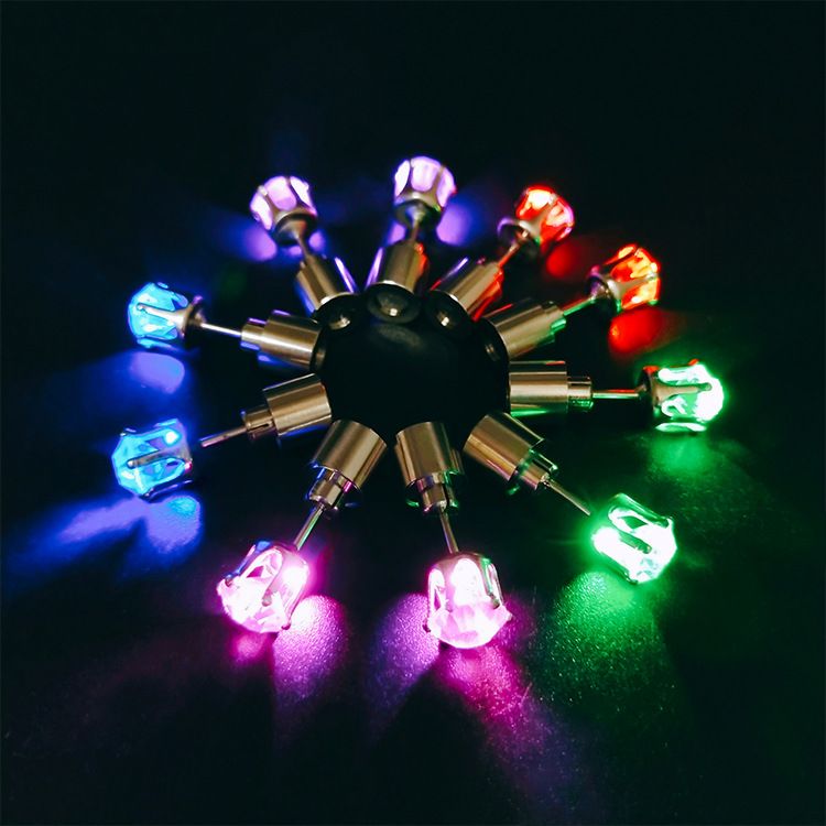 现货情人节礼物发光耳钉LED耳坠发光饰品发光耳环