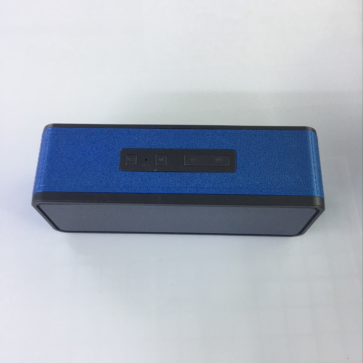 Bluetooth speaker TS220 thumbnail