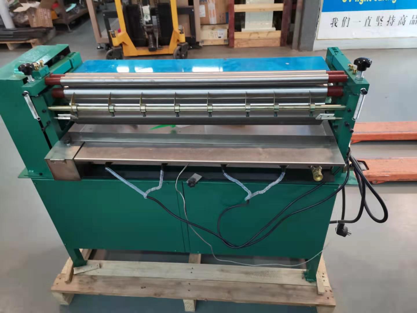 Printing machinery gluing machine LR-700 speed-regulating heating glue machine details Picture