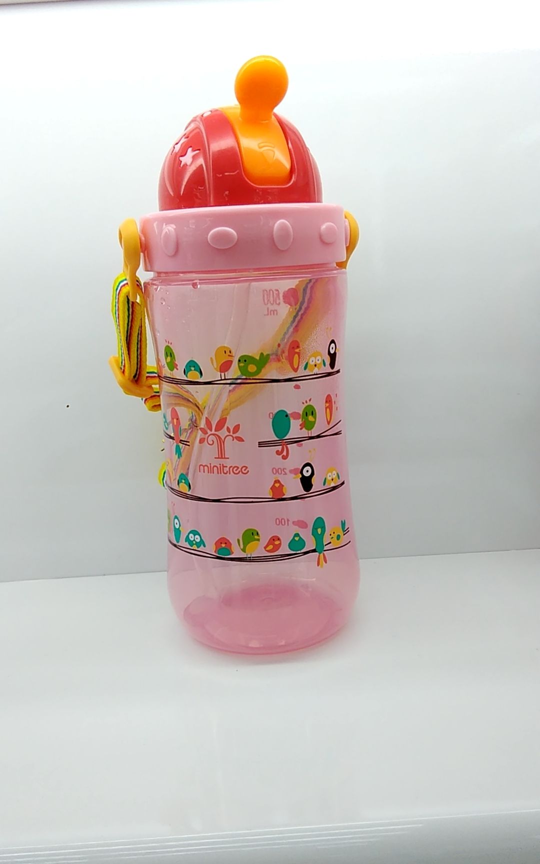 Large capacity children's water cup 500ml straws tie with water cups full figure