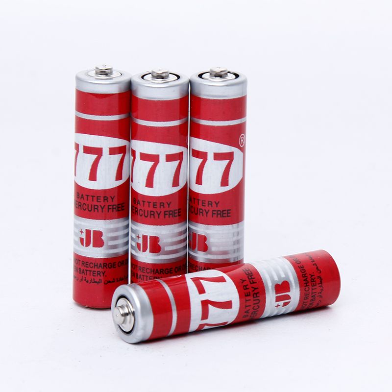 777碳性7号电池细节图