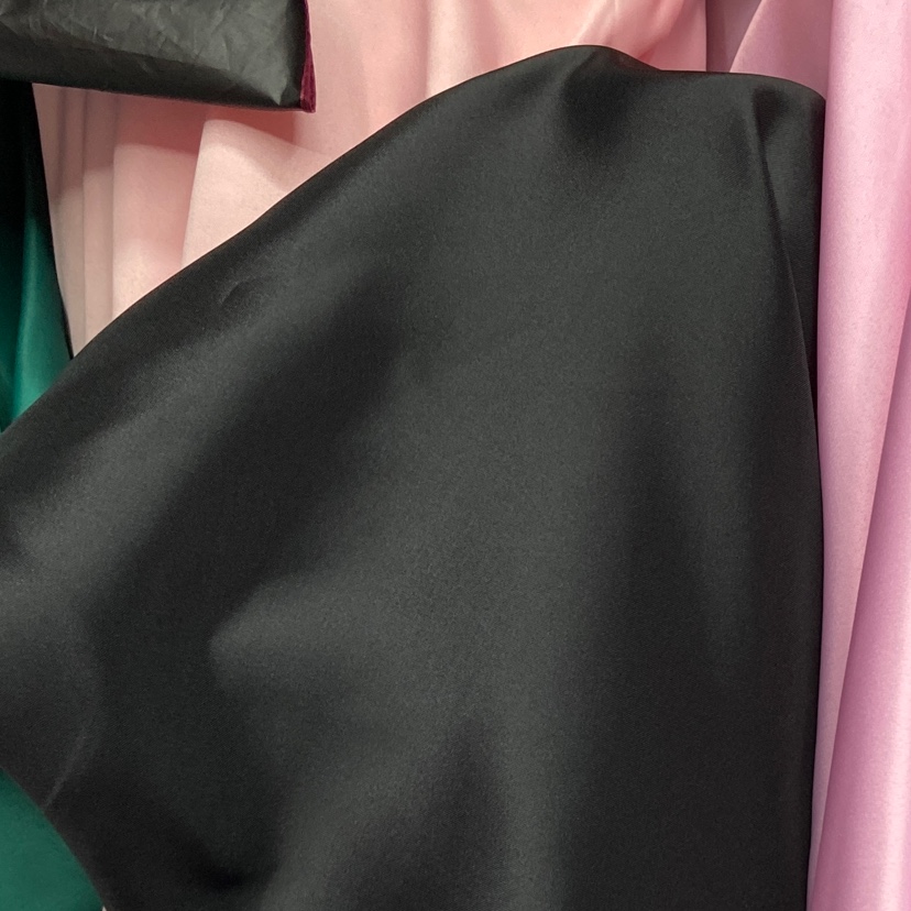 黑色亚光贡缎服装布料装饰品工艺品头饰面料