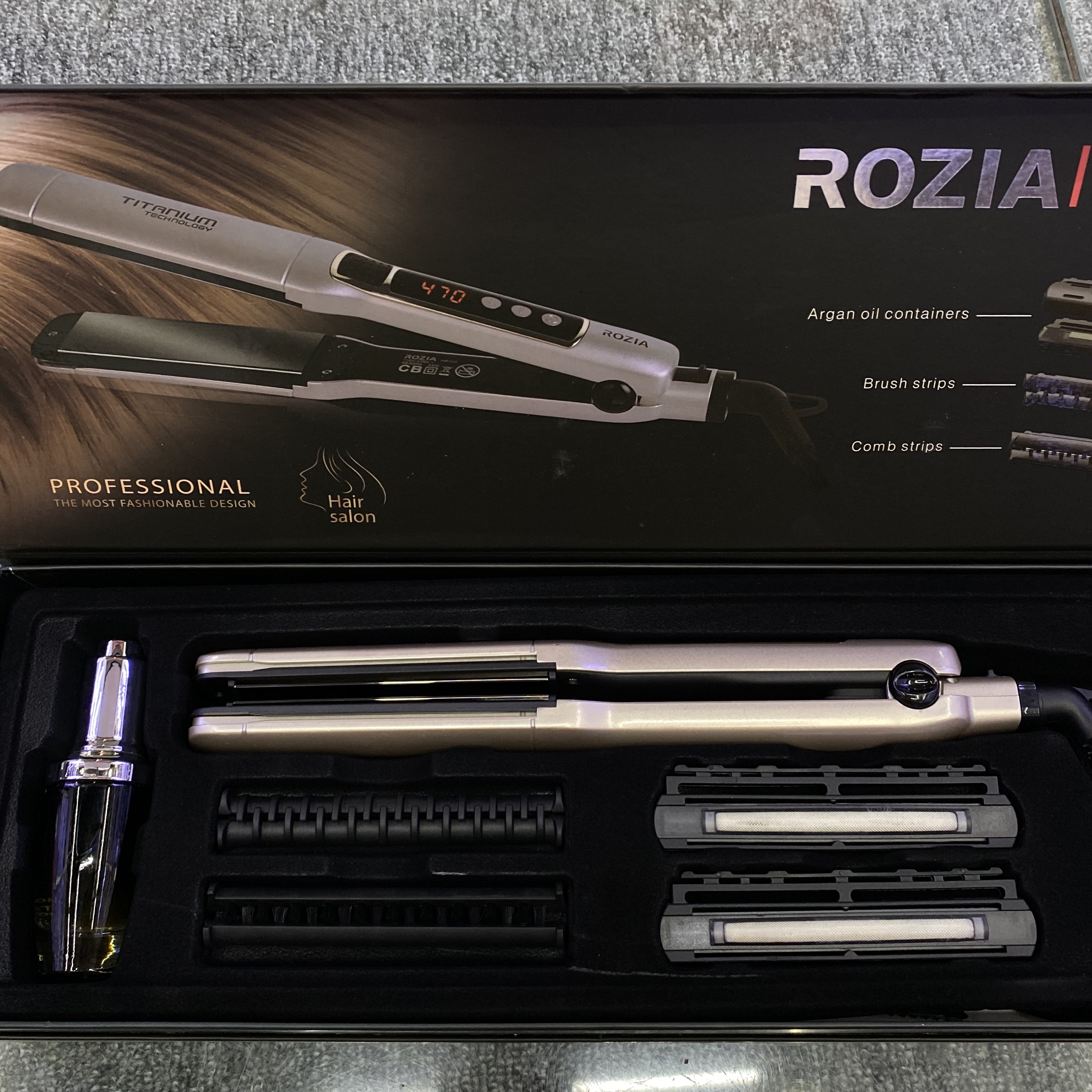 ROZIA Hair Care LED display temperature-controlled splint with hair essential oil HR730 details Picture