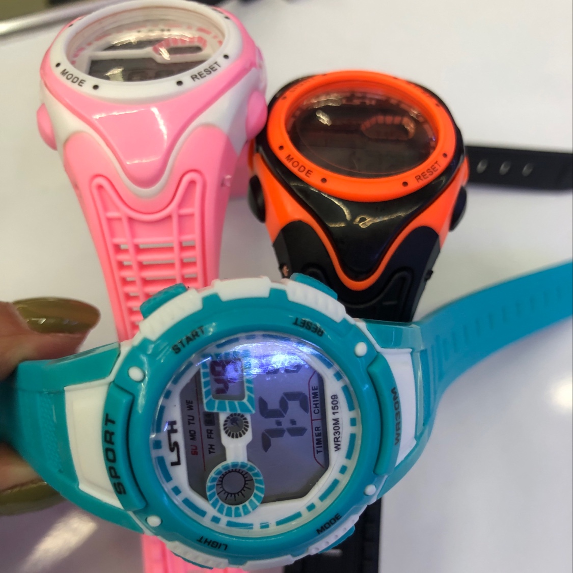Sports watches for students and children thumbnail
