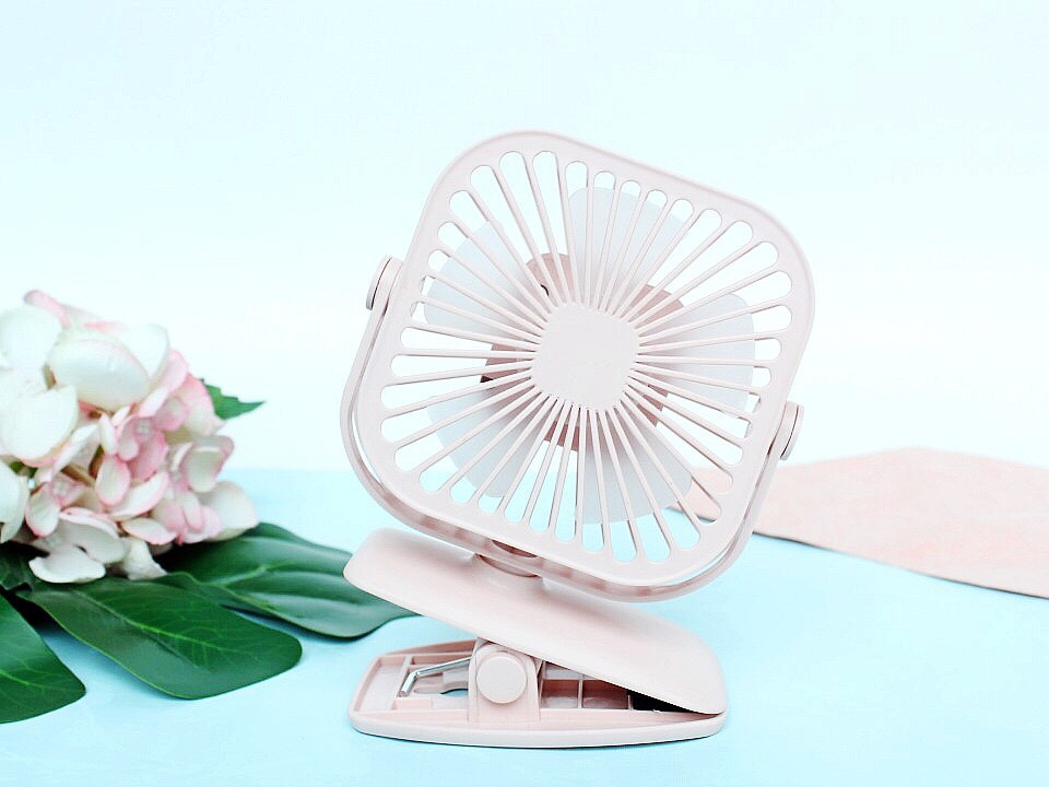 Seven-color light clip fan undefined
