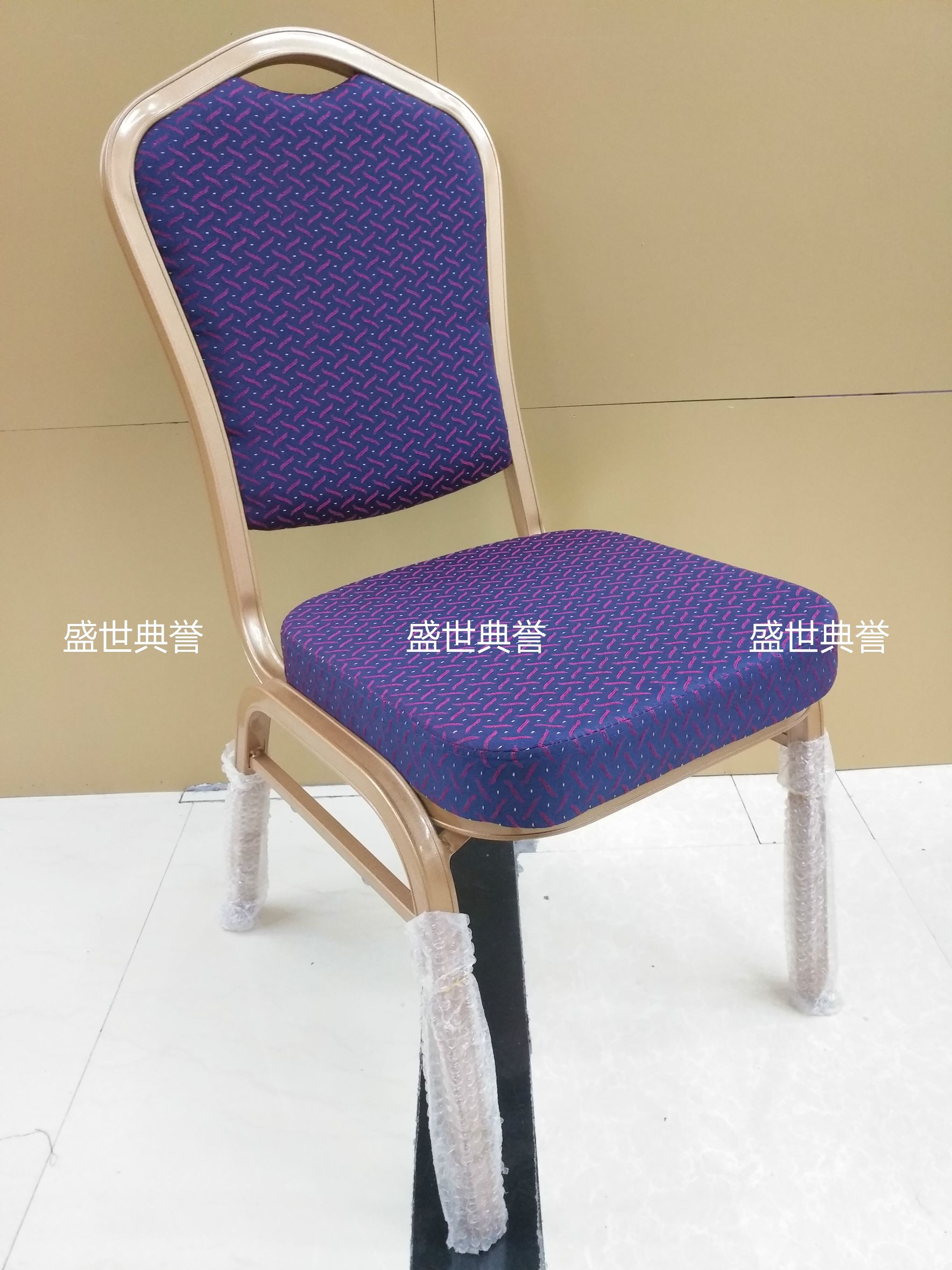 杭州度假酒店宴会家具定做会议中心铝合金椅子饭店婚宴会议桌椅详情图2