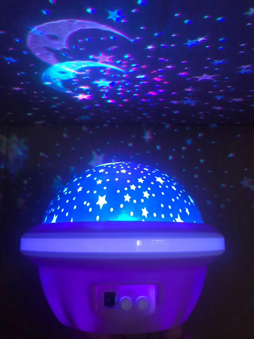 星空灯白底实物图