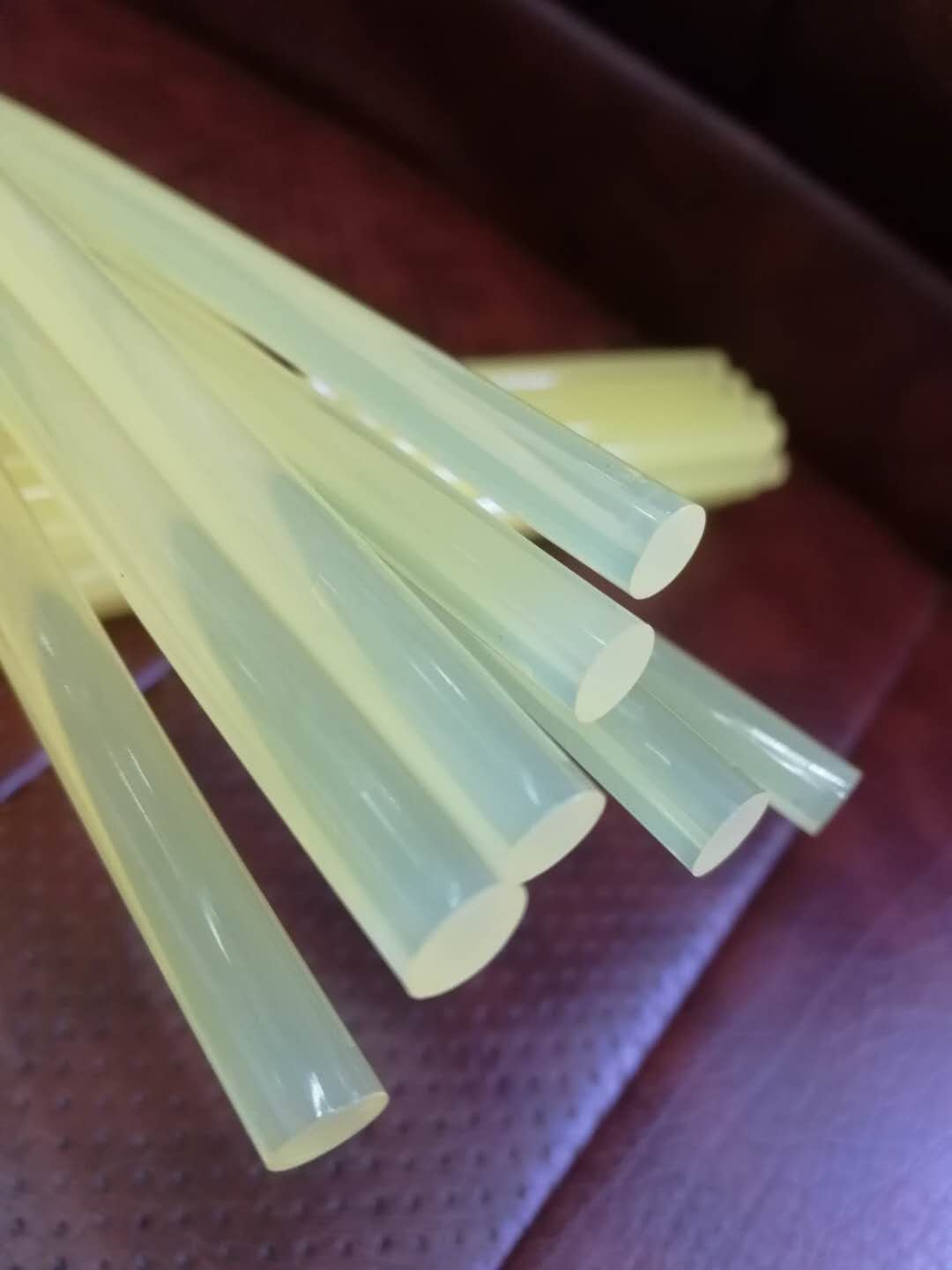 热熔胶棒 (中国结专用胶棒) 型号A7 长度30 特粘型详情图3